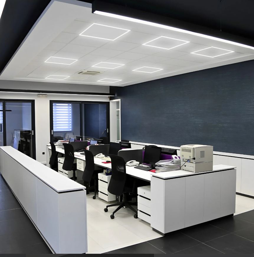 2X2 Frame light power switchable